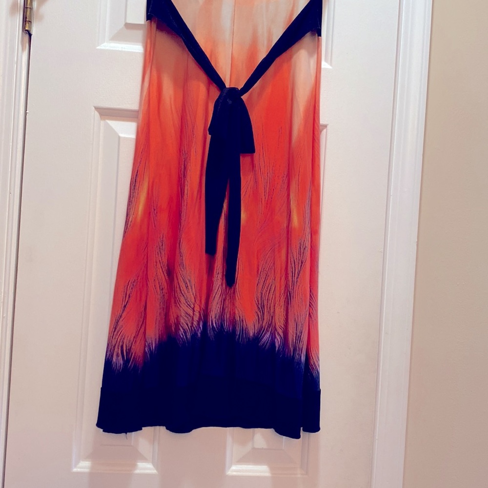 Dress - Picture 3 of 3